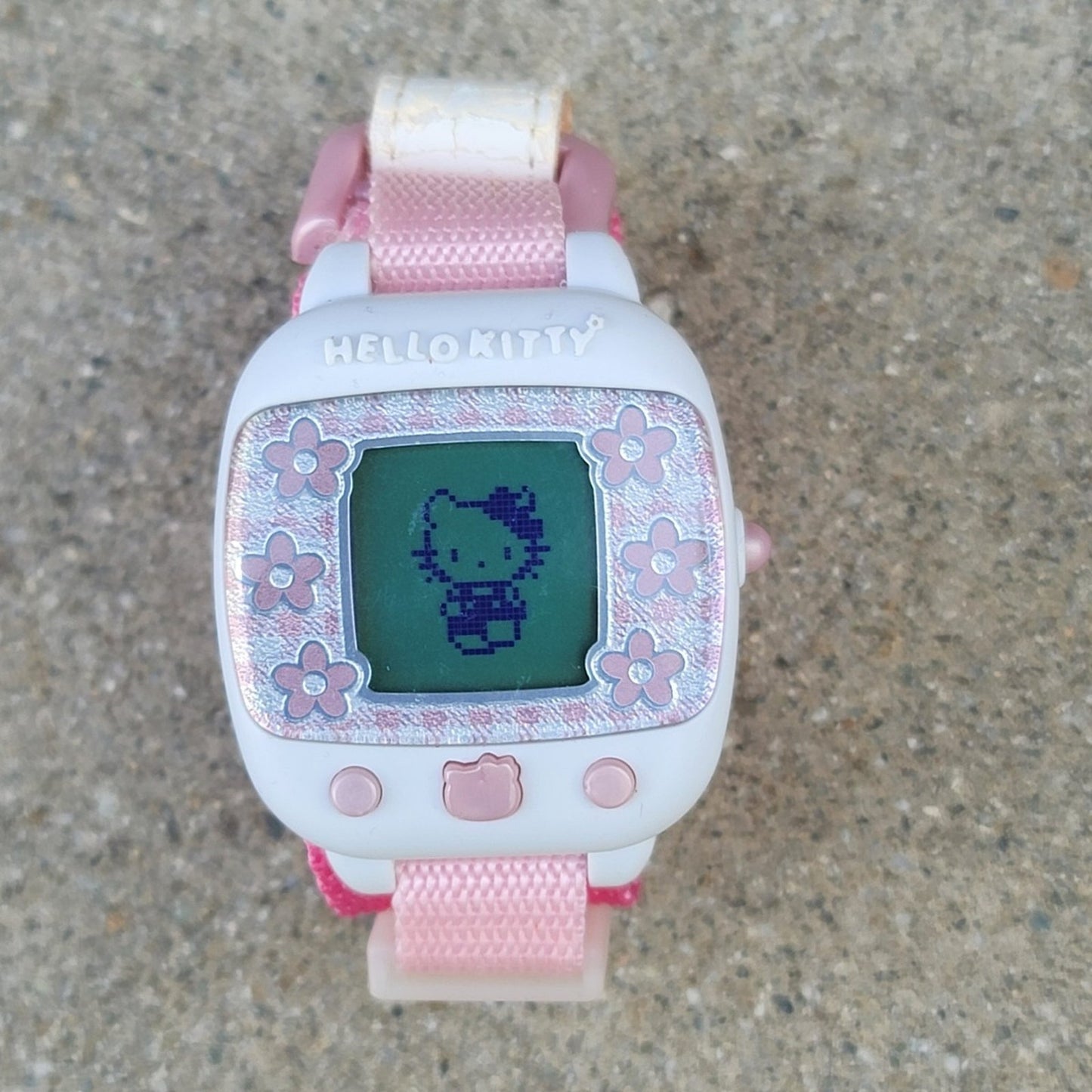 Vtg Hello Kitty Sanrio Bandai Rispal Rare Game Watch