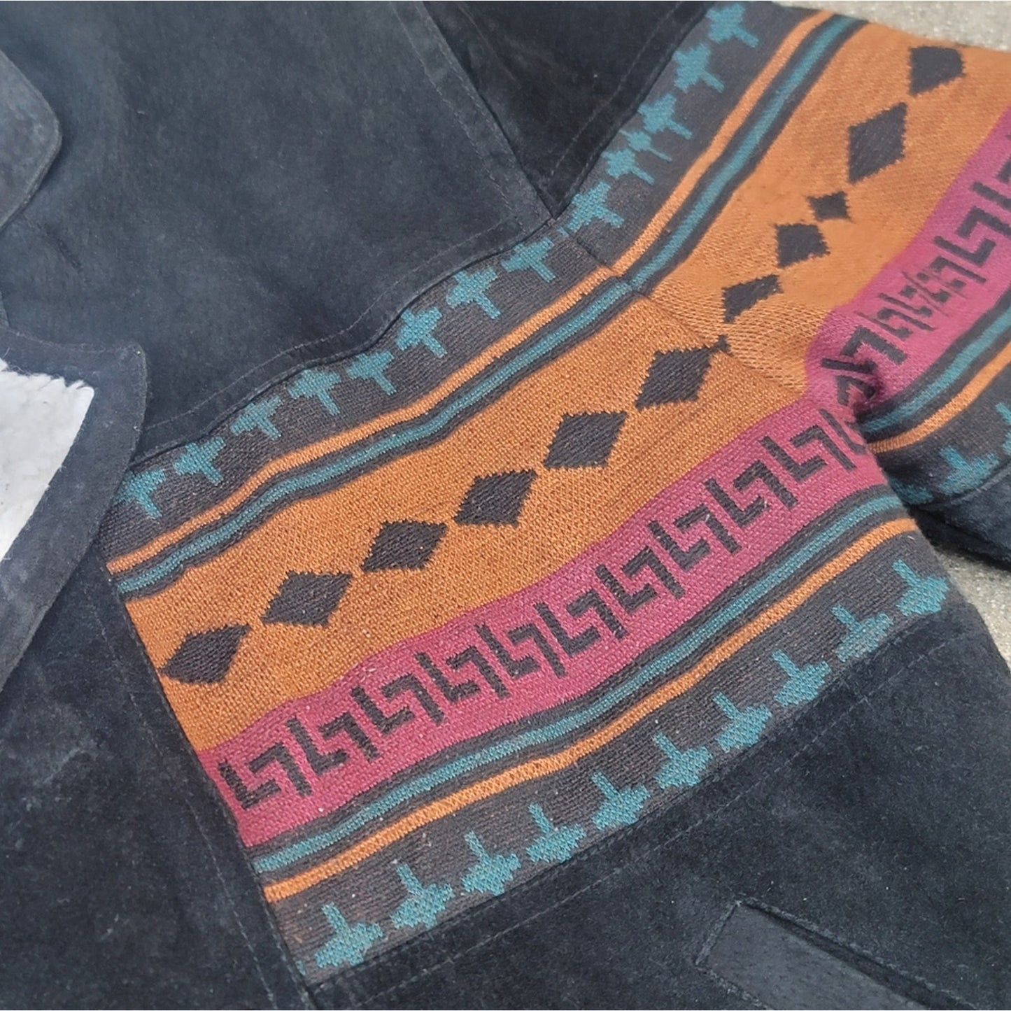Vtg V.I.P. Southwestern Sherpa-trimmed Suede Leather Bomber Jacket
