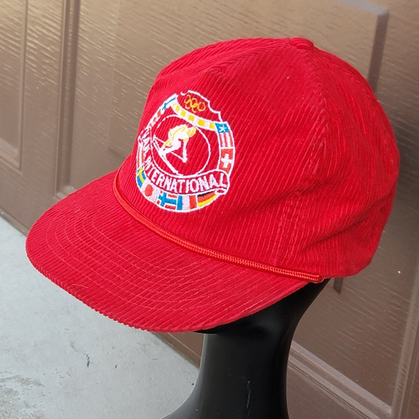 Vtg Vail International Olympics Skiing Corduroy Hat