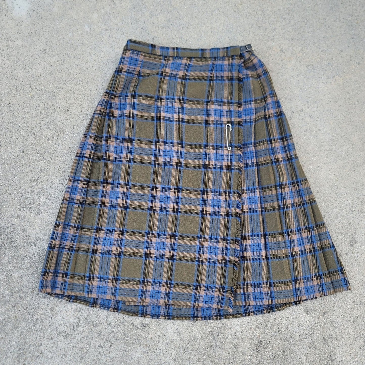 Vtg Debenhams Wool Blend Plaid Pleated Skirt