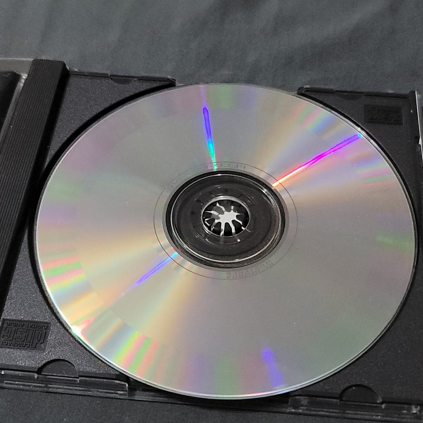 Vtg 1988 Salt 'N Pepa HOT, COOL & VICIOUS CD