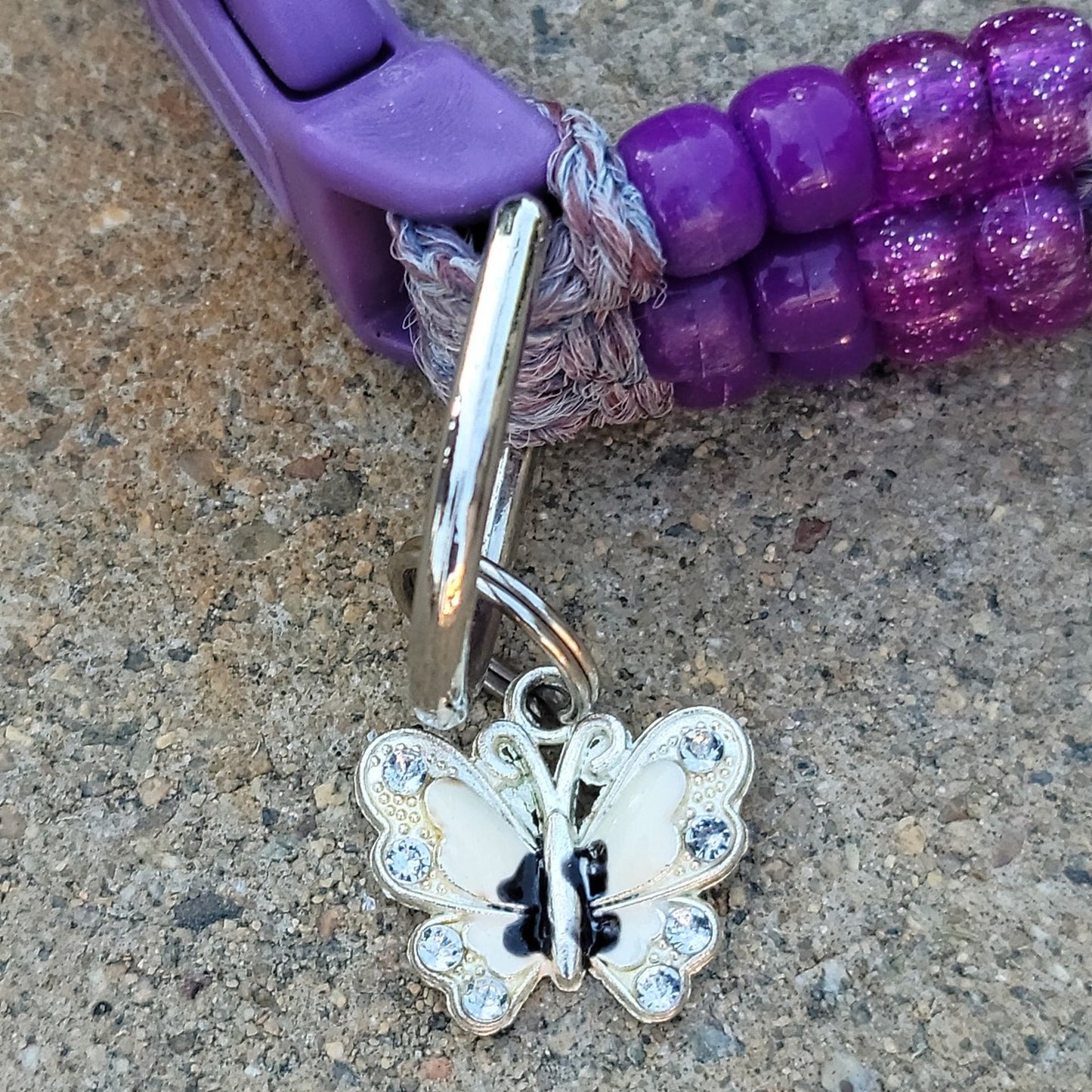 Custom Handmade Beaded Bling Dog Collar Paws