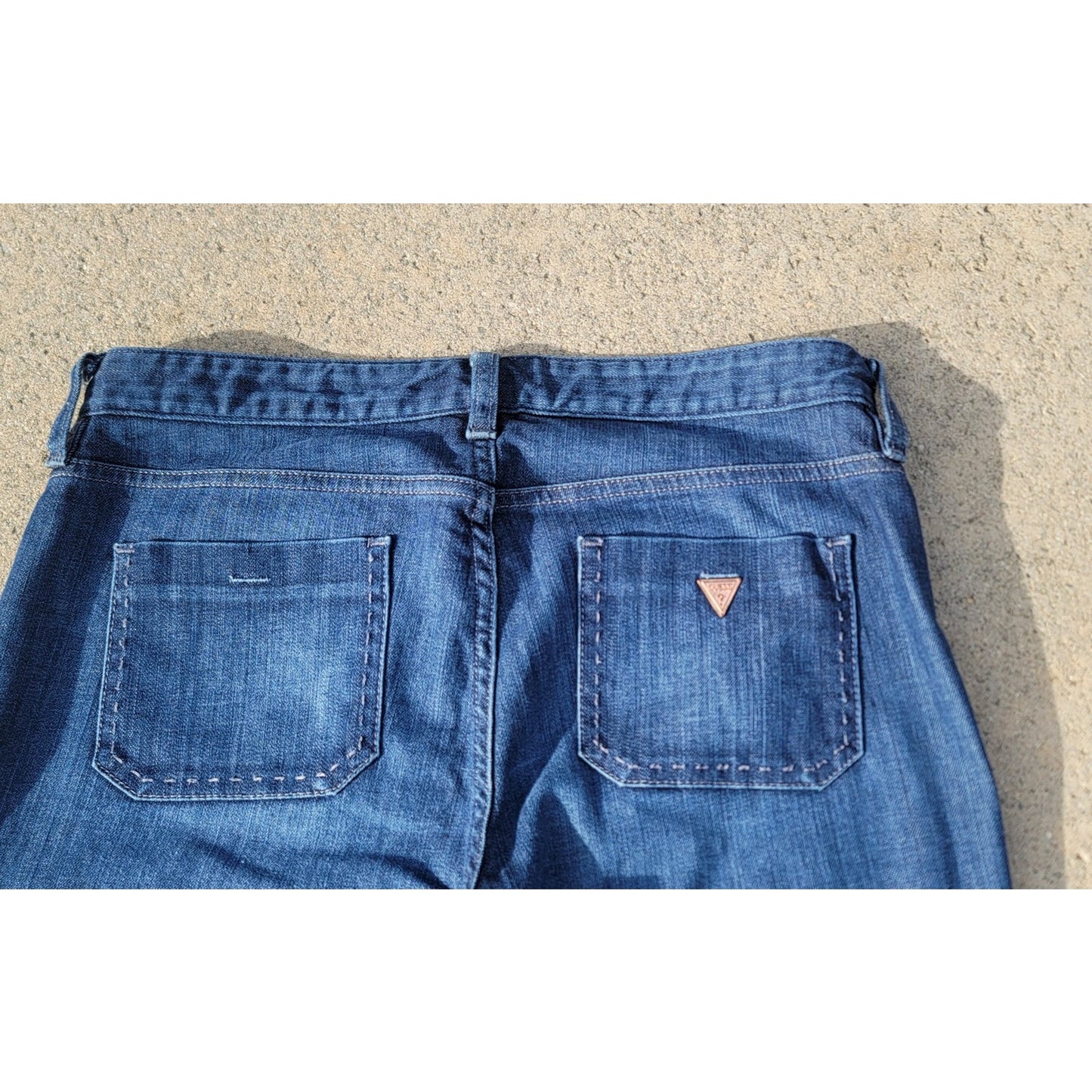 Vtg GUESS Los Angeles Flared Denim Jeans