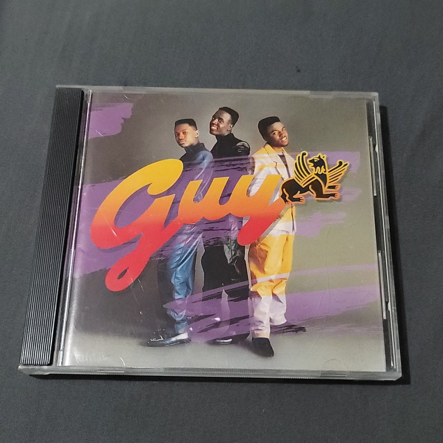 Vtg 1990 Guy GUY CD