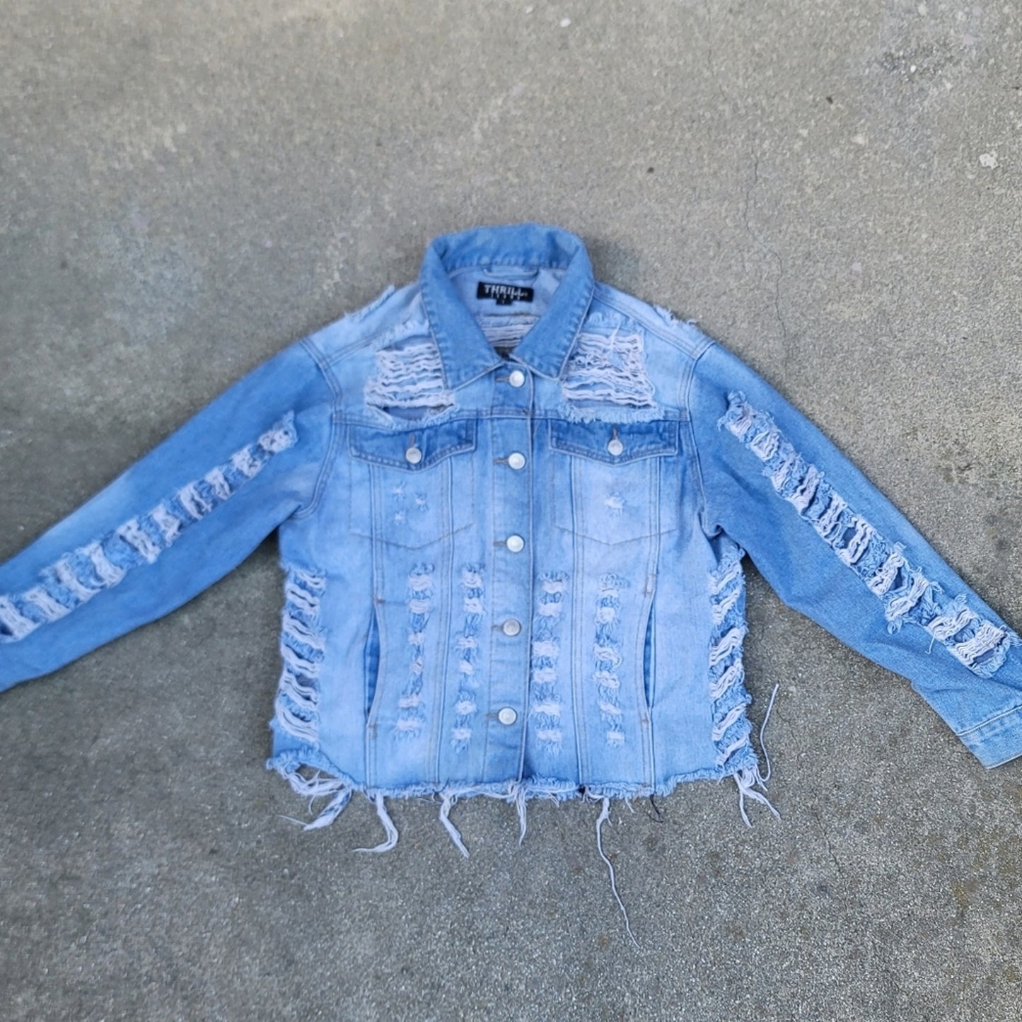 Thrill Jeans Cropped Distressed Denim Jean Jacket