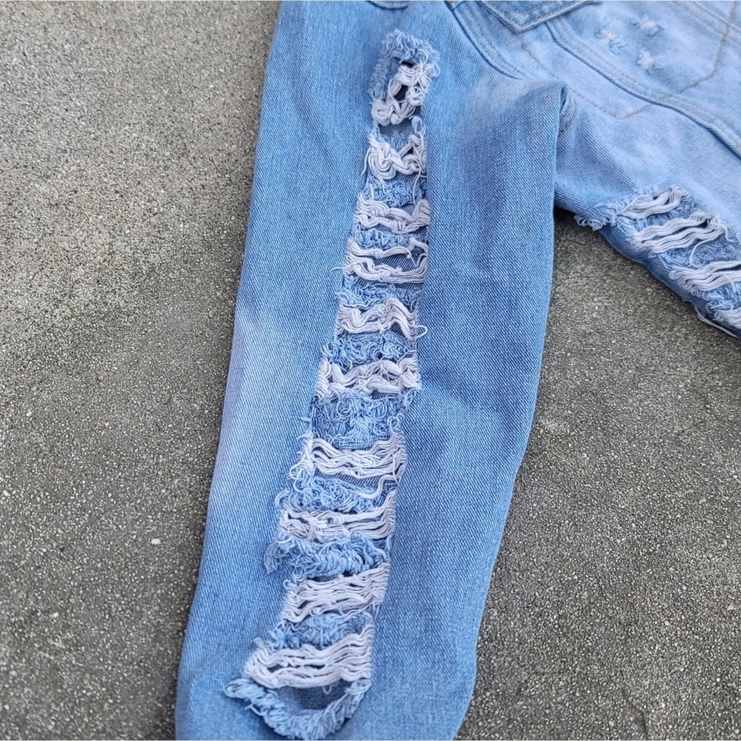 Thrill Jeans Cropped Distressed Denim Jean Jacket