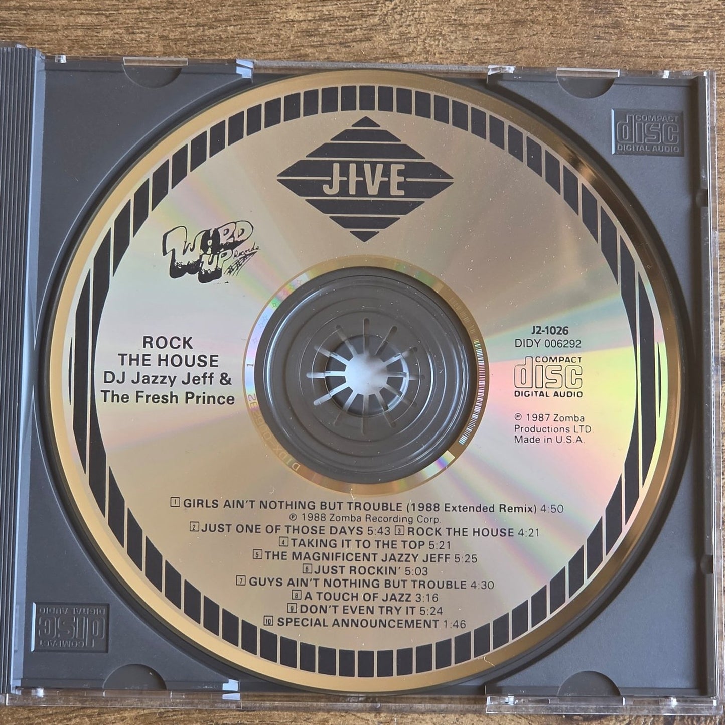 Vtg 1988 D.J. Jazzy Jeff and the Fresh Prince ROCK THE HOUSE CD RAP HIP HOP