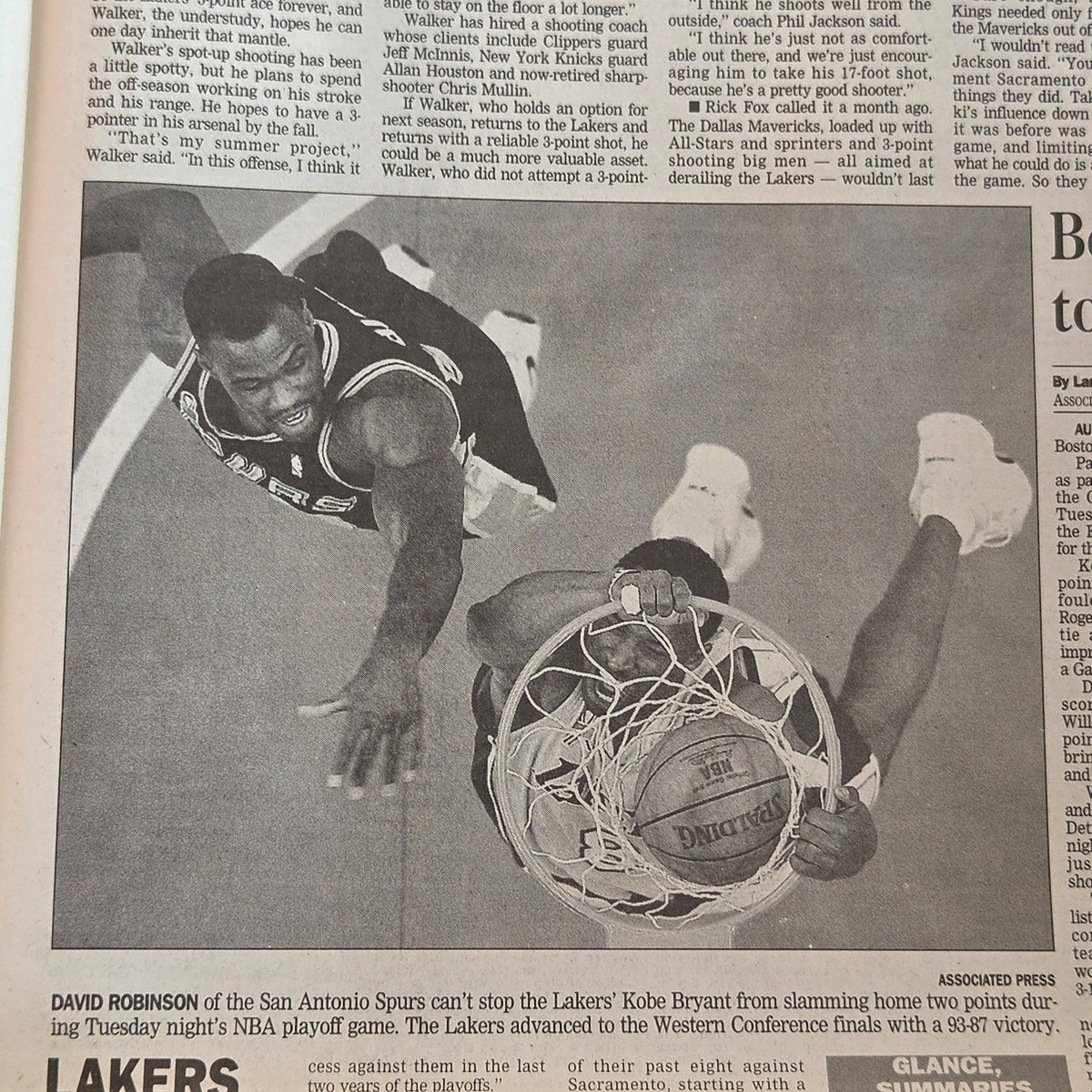 Vtg 2002 Los Angeles Lakers San Antonio Spurs San Gabriel Valley Newspaper
