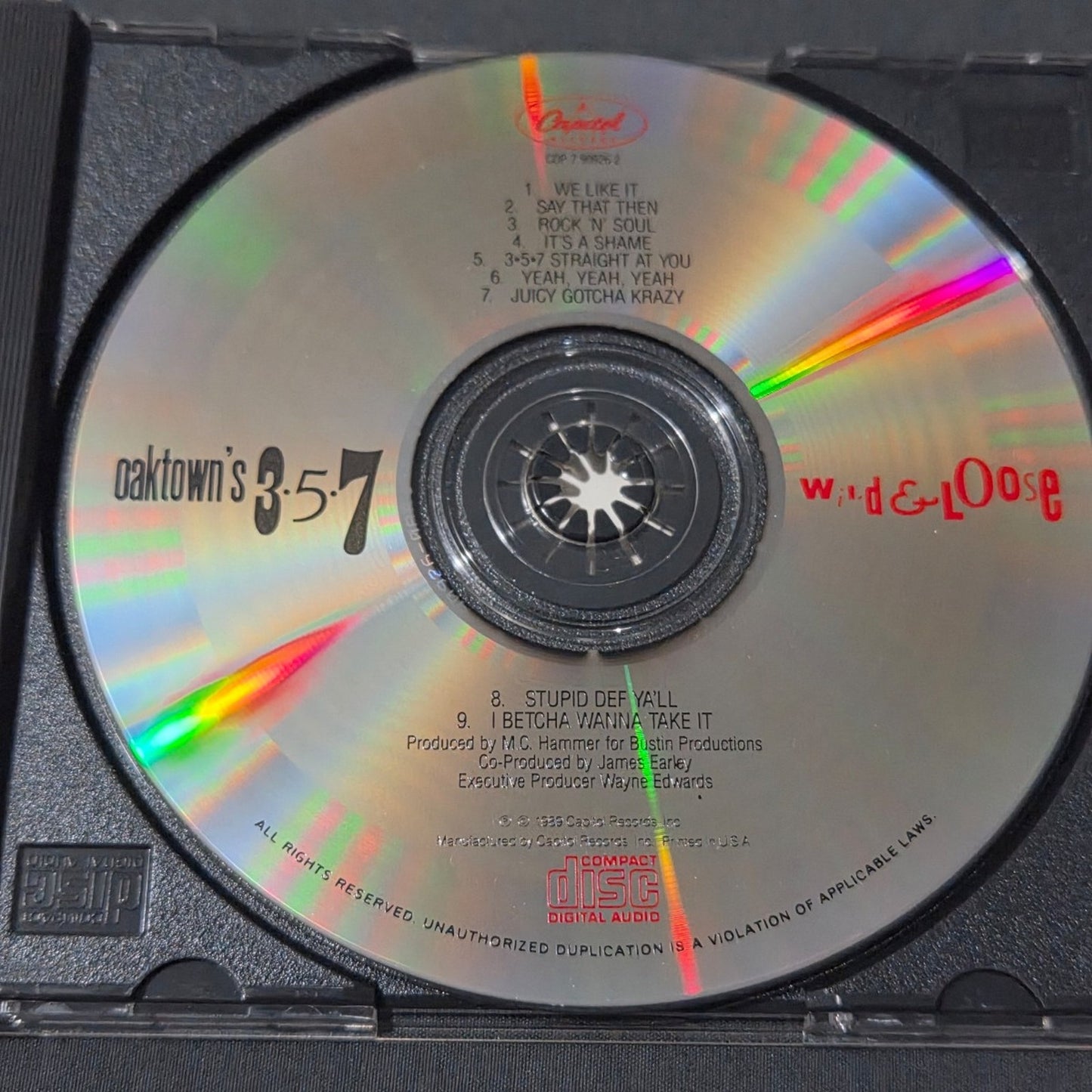 Vtg 1989 OAKTOWN'S 3-5-7 WILD & LOOSE CD MC HAMMER
