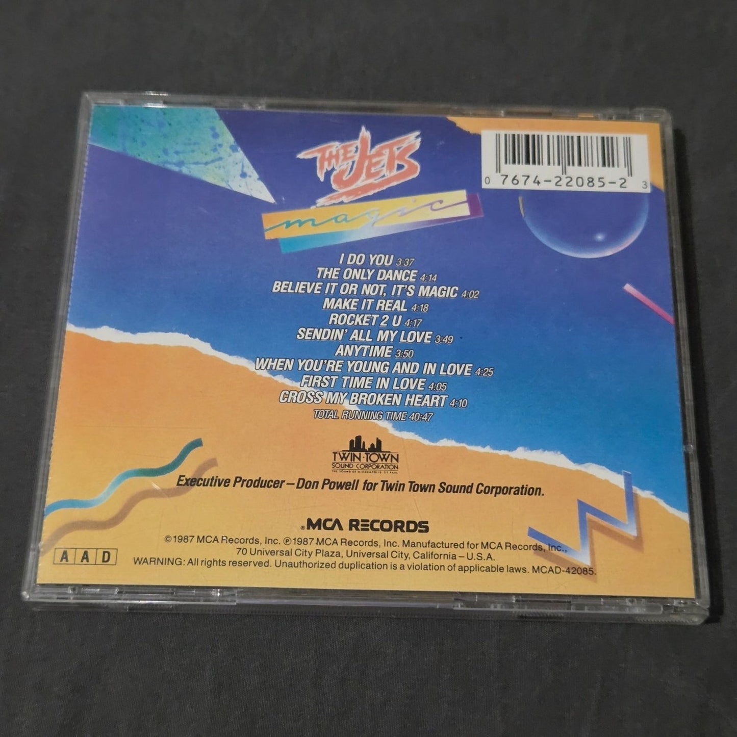 Vtg 1987 The Jets MAGIC CD