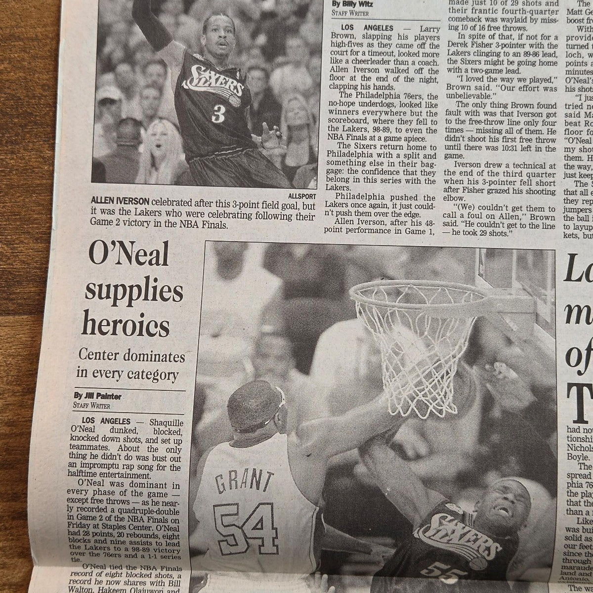 Vtg 2001 Los Angeles Lakers San Gabriel Valley Newspaper