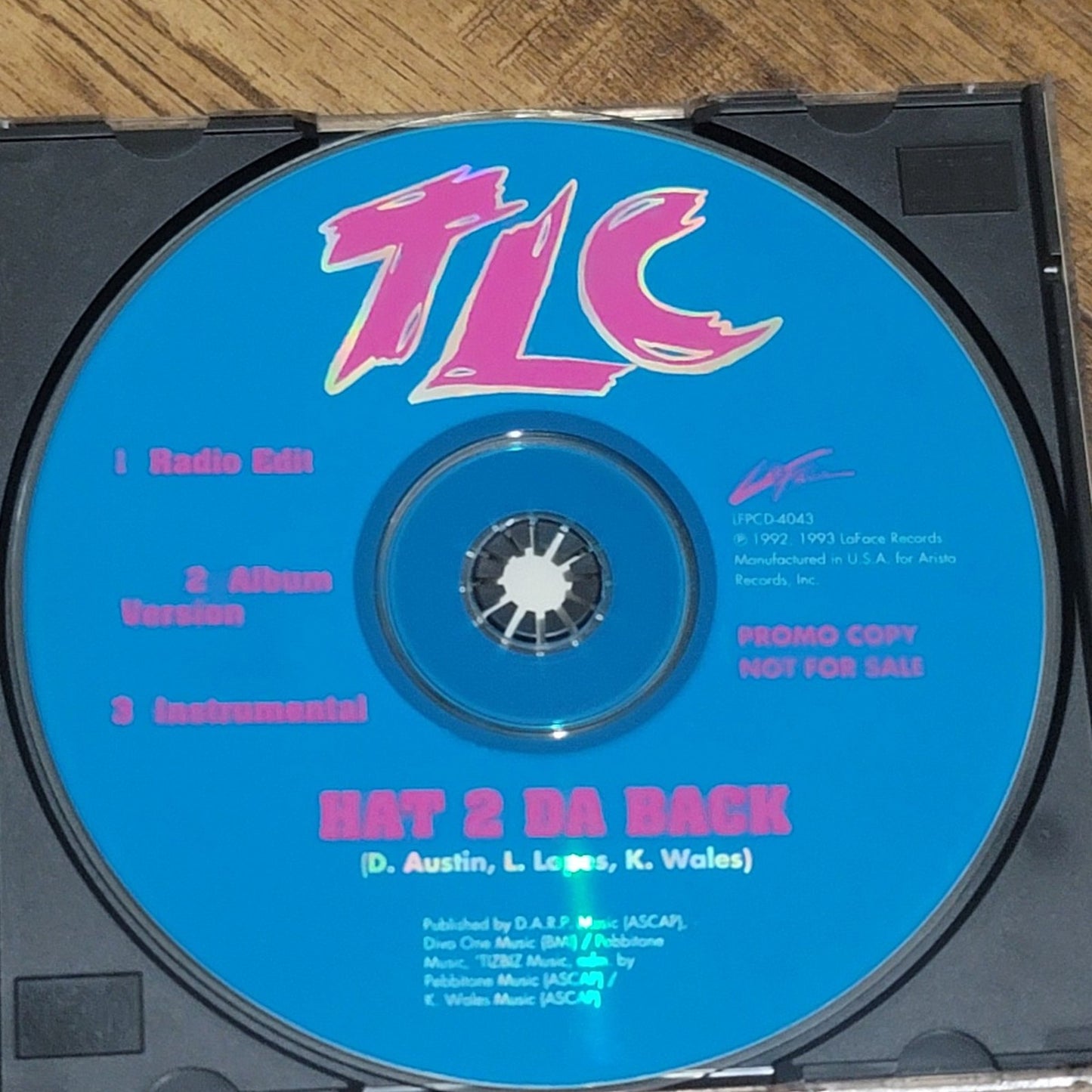 Vtg 1993 TLC HAT 2 DA BACK CD Single