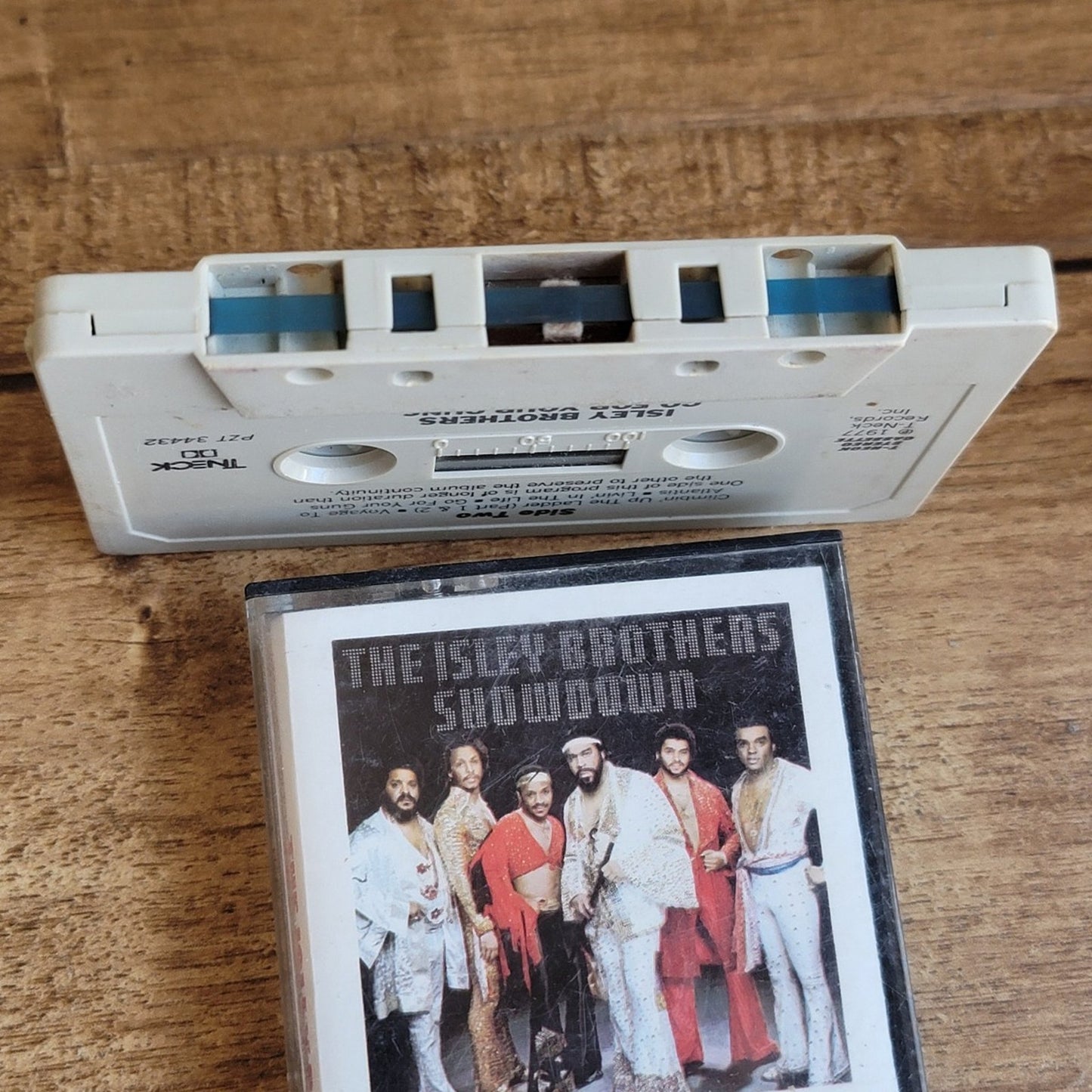 Vtg 1978 The Isley Brothers SHOWDOWN Cassette Tape