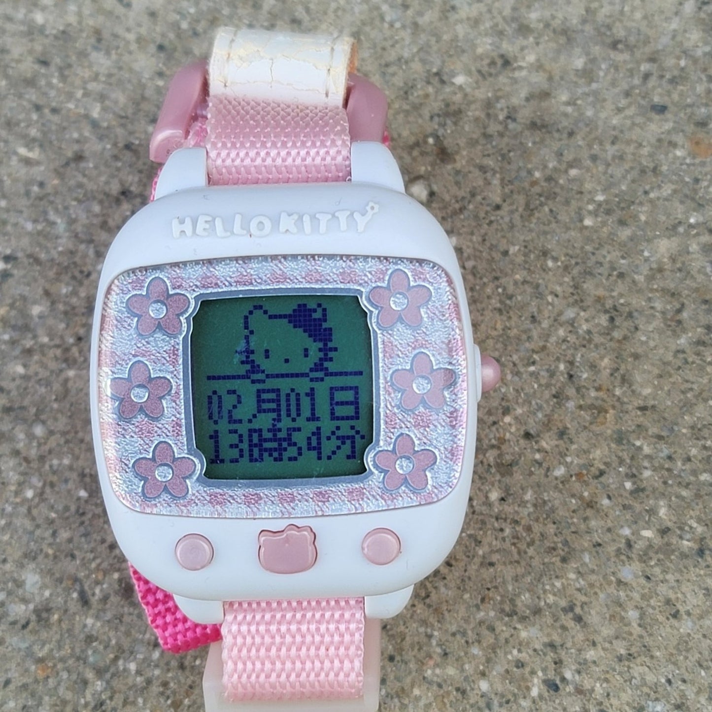 Vtg Hello Kitty Sanrio Bandai Rispal Rare Game Watch