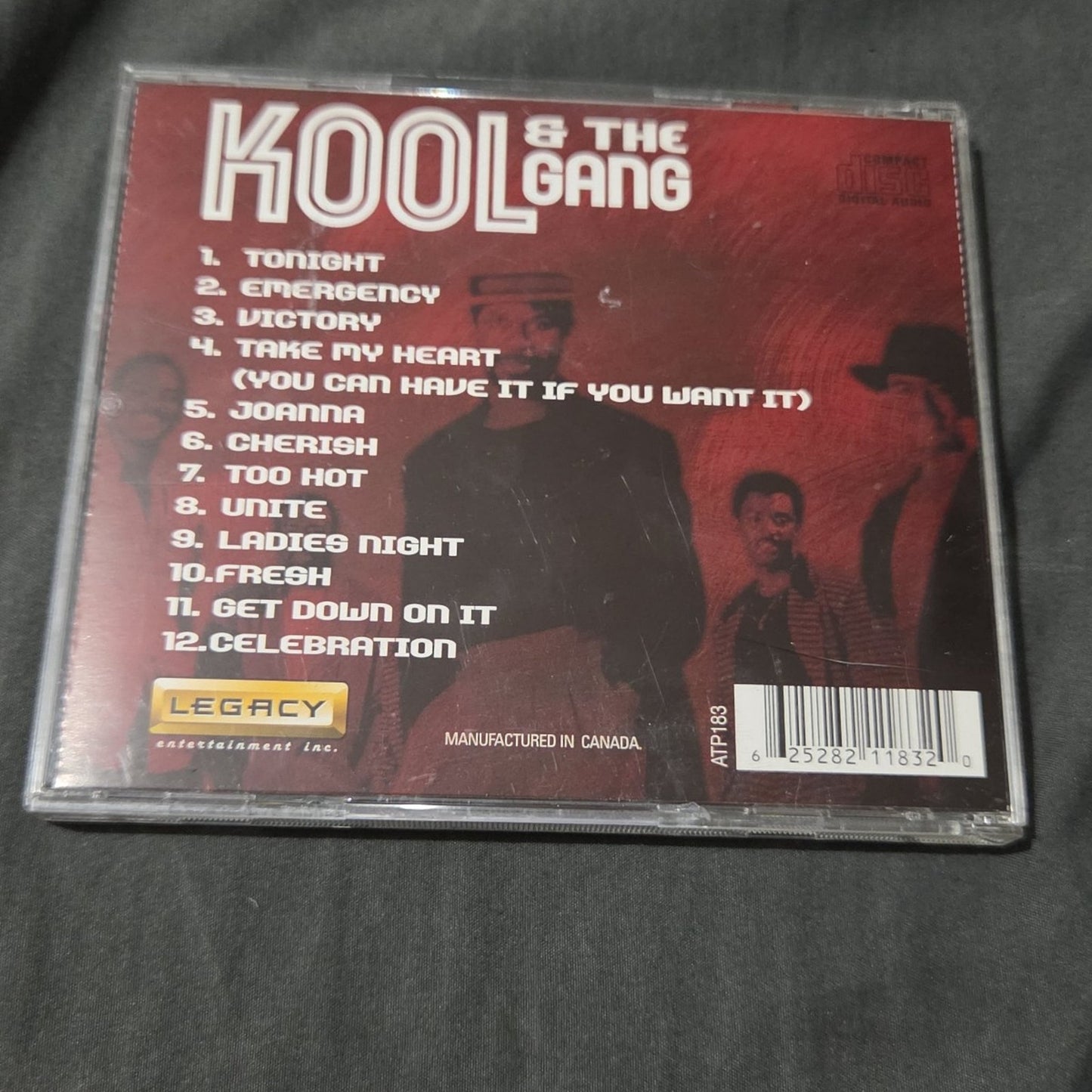 Vtg 2003 KOOL & THE GANG LIVE CD (CANADA IMPORT)
