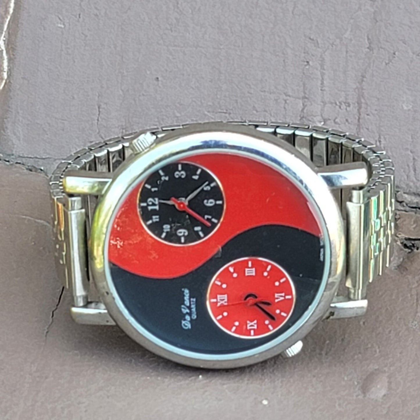 Vtg Da Vanci Yin Yang Dual Time Watch