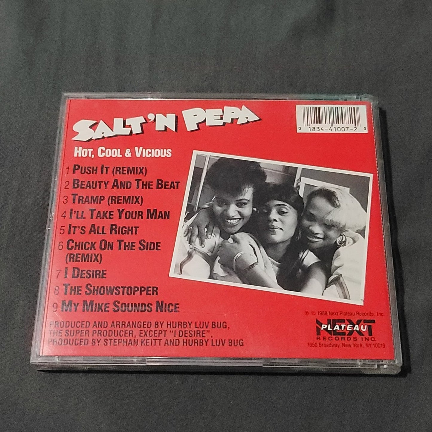 Vtg 1988 Salt 'N Pepa HOT, COOL & VICIOUS CD
