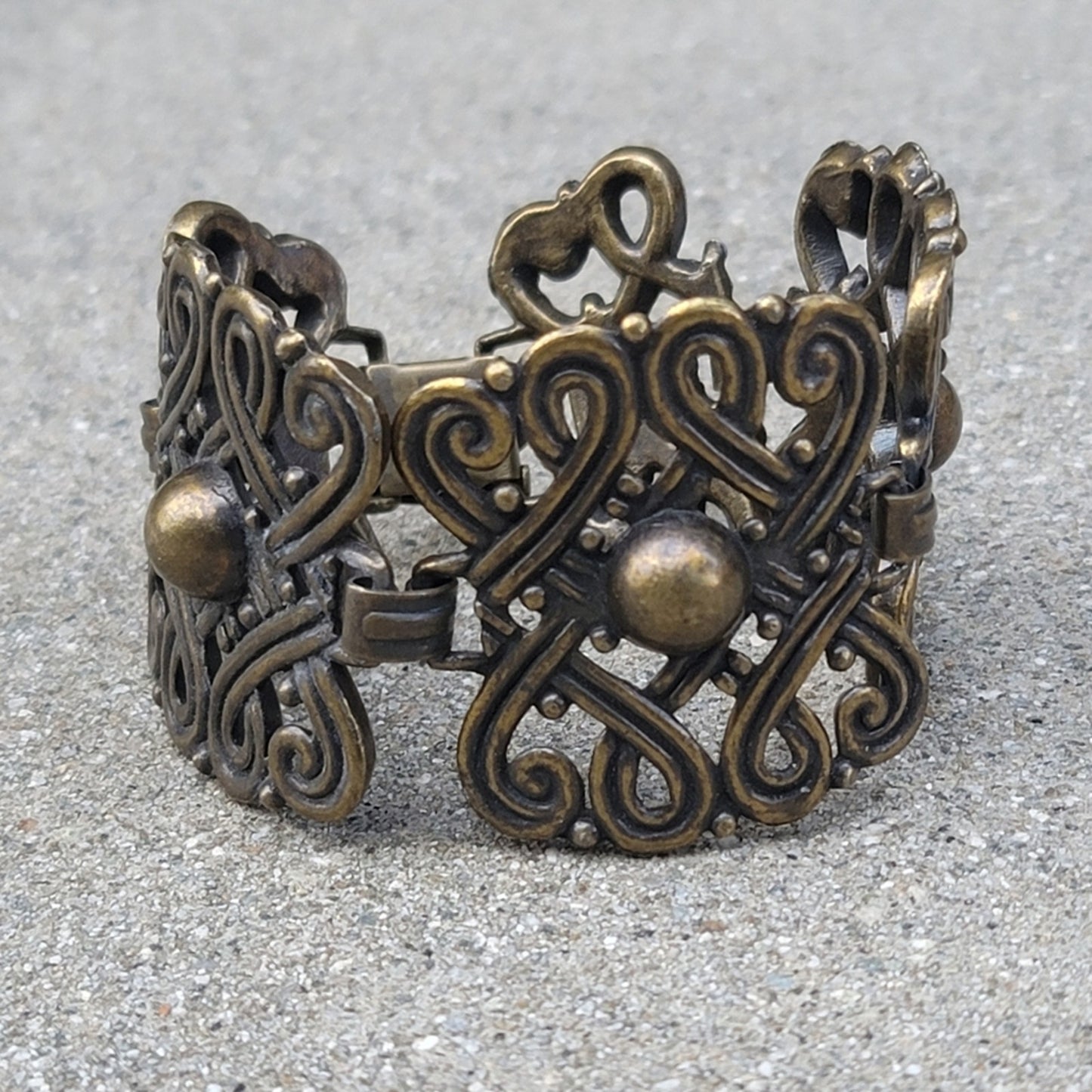 Vtg 1970s Navajo Native Ornate Bracelet