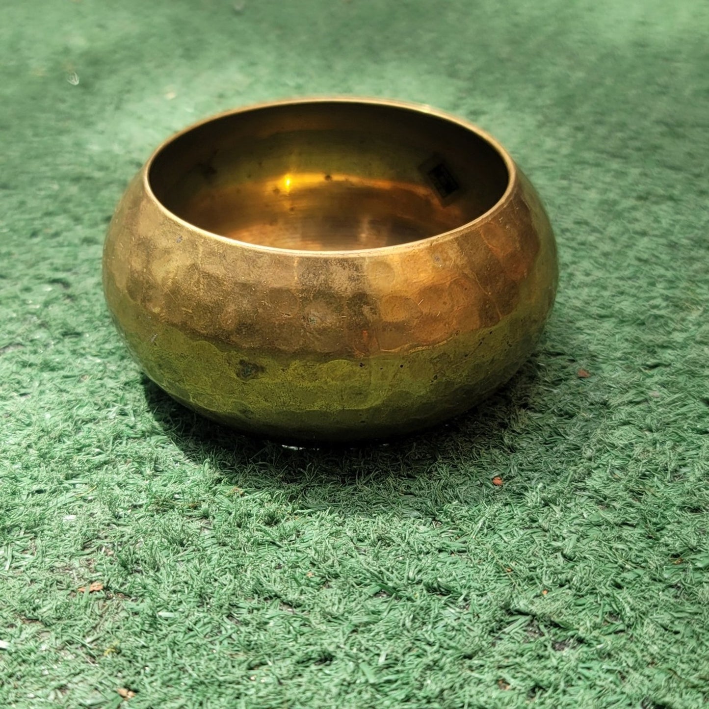 Vtg Hammered Brass Large Bangle Bracelet
