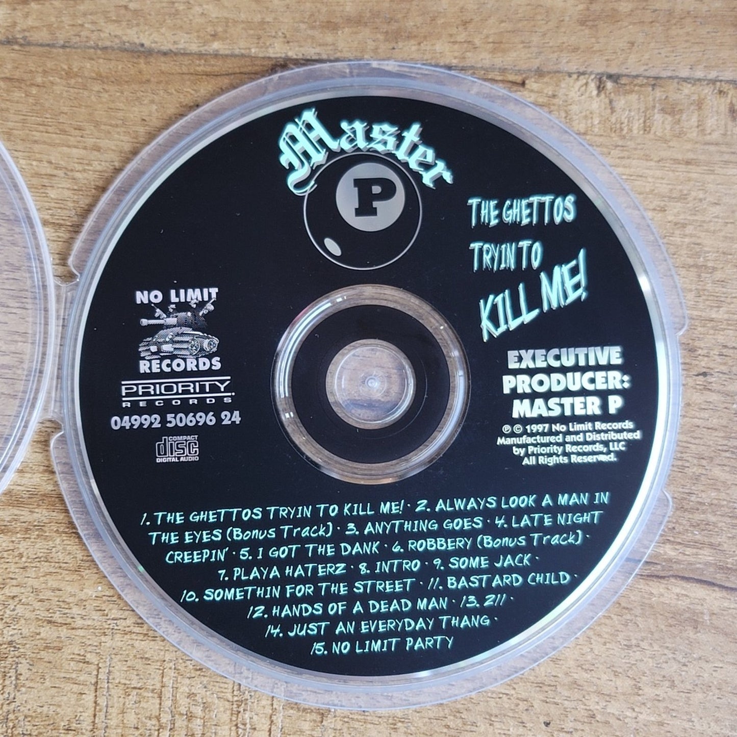 Vtg 1997 Master P THE GHETTOS TRYIN TO KILL ME! CD RAP HIP HOP NO LIMIT RECORDS
