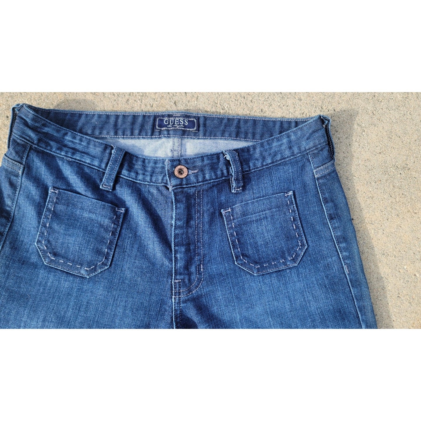 Vtg GUESS Los Angeles Flared Denim Jeans