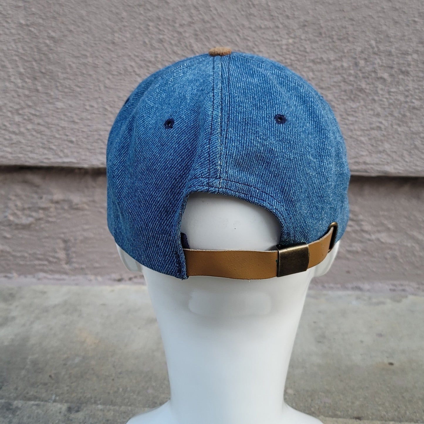 Vtg Mobil Gas Denim Leather Strapback Hat With Suede Bill