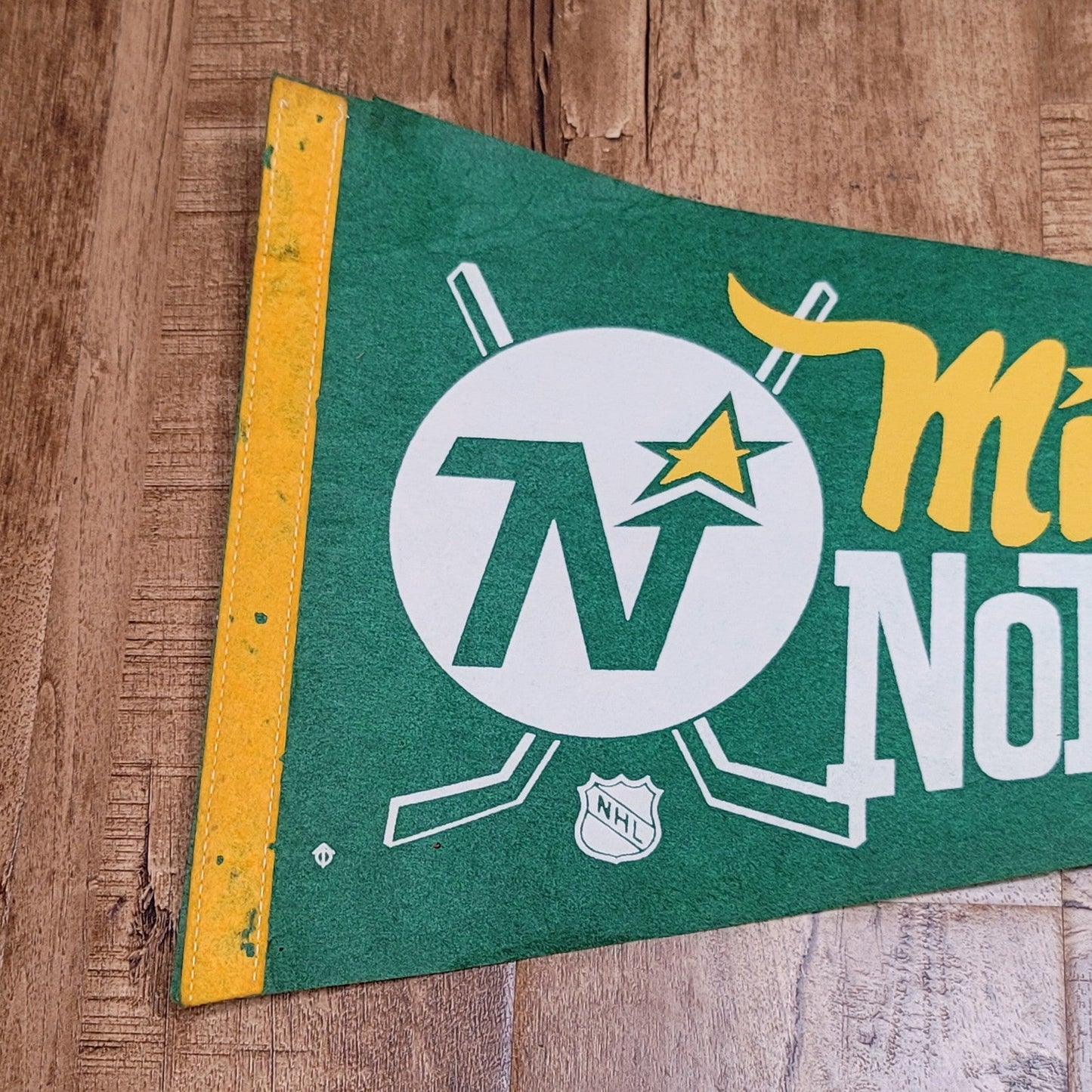 Vtg 1970s Minnesota North Stars Pennant NHL